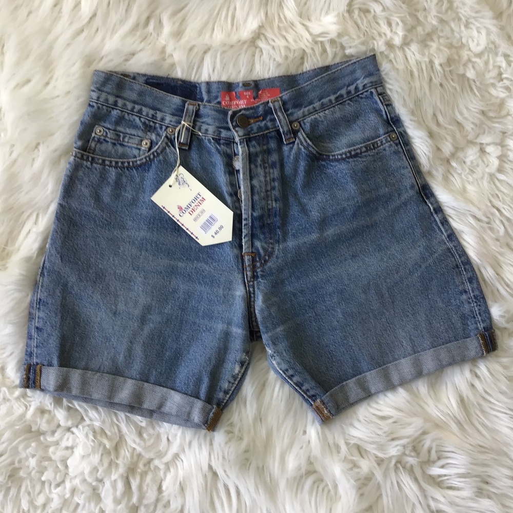 Comfort Denim jean shorts.